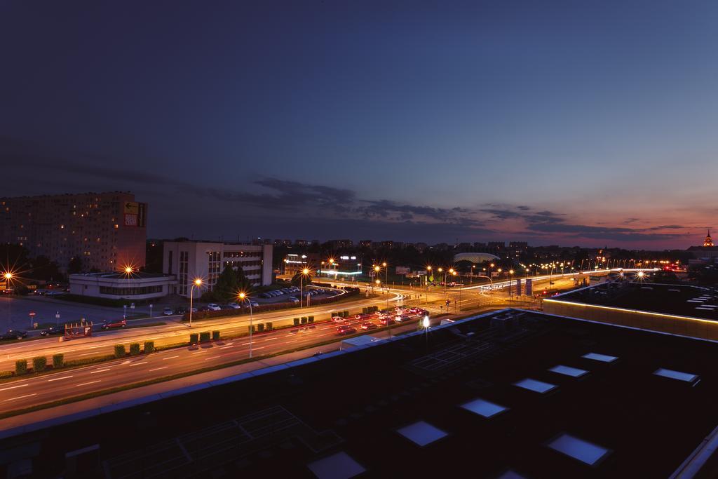 Silver Apart Rzeszów Εξωτερικό φωτογραφία